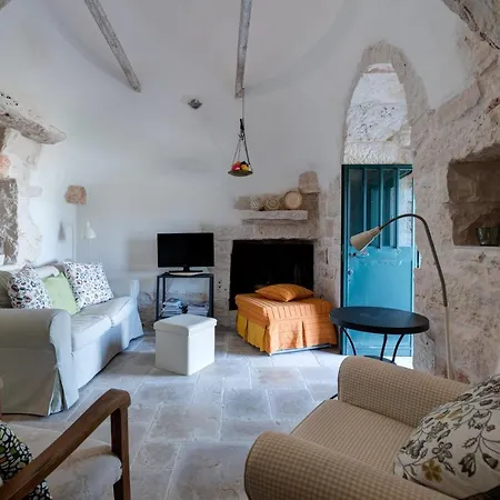 Trullo Maria Teresa *